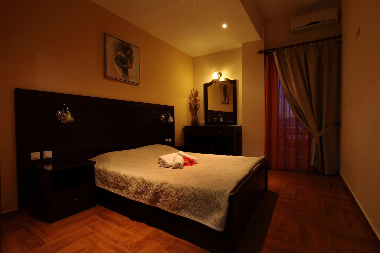 Pantheon Hotel & Suites Νεροτριβιά Δωμάτιο φωτογραφία